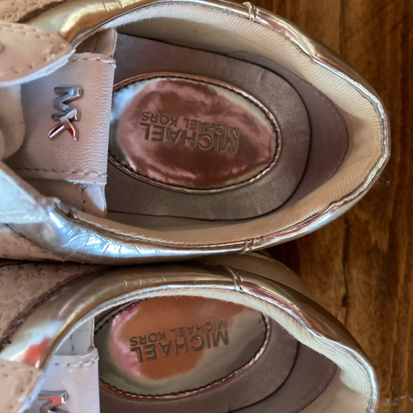 Michael Kors leather sneakers - Picture 5 of 5